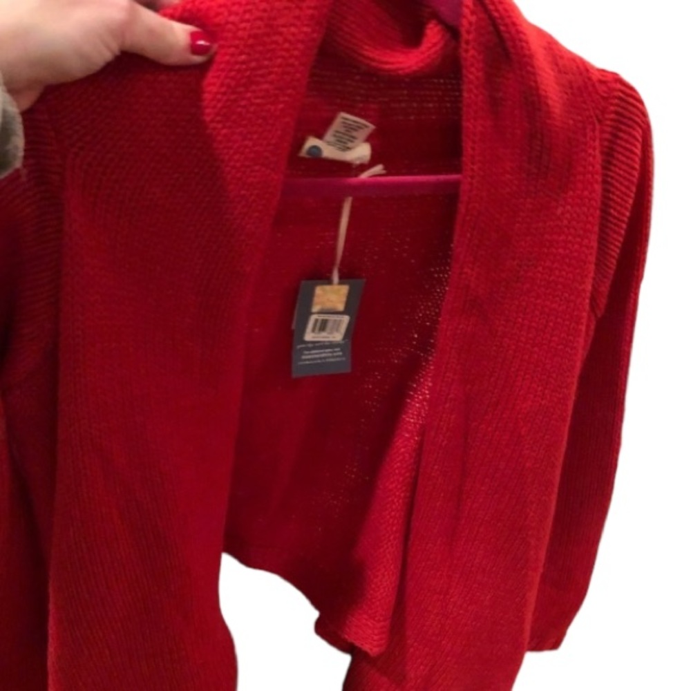 MEESHA & MIA RED Medium waterfall high-low red chunky knit sweater